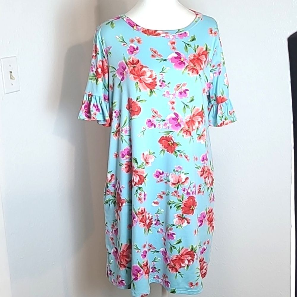 Perfect Peach Shift Dress, Blue with Pink & Red Flowers, Size Large